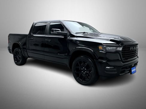 Used 2025 RAM 1500 Laramie w/ Night Edition AWD/4WD image 3