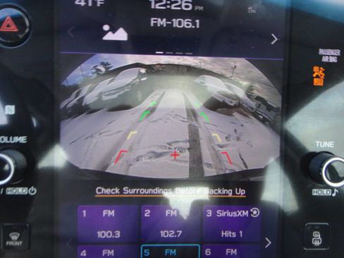 Used 2020 Subaru Legacy Premium image 9