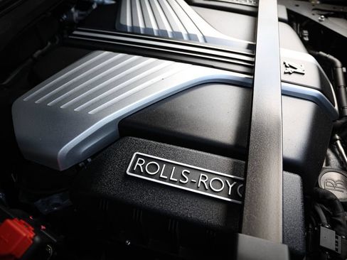Used 2022 Rolls-Royce Cullinan AWD/4WD image 22