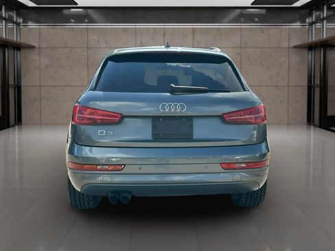 Used 2017 Audi Q3 2.0T Premium Plus w/ Premium Plus Package FWD image 16