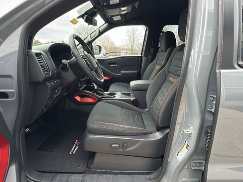 Certified 2023 Nissan Frontier PRO-4X w/ Pro Convenience Package image 13
