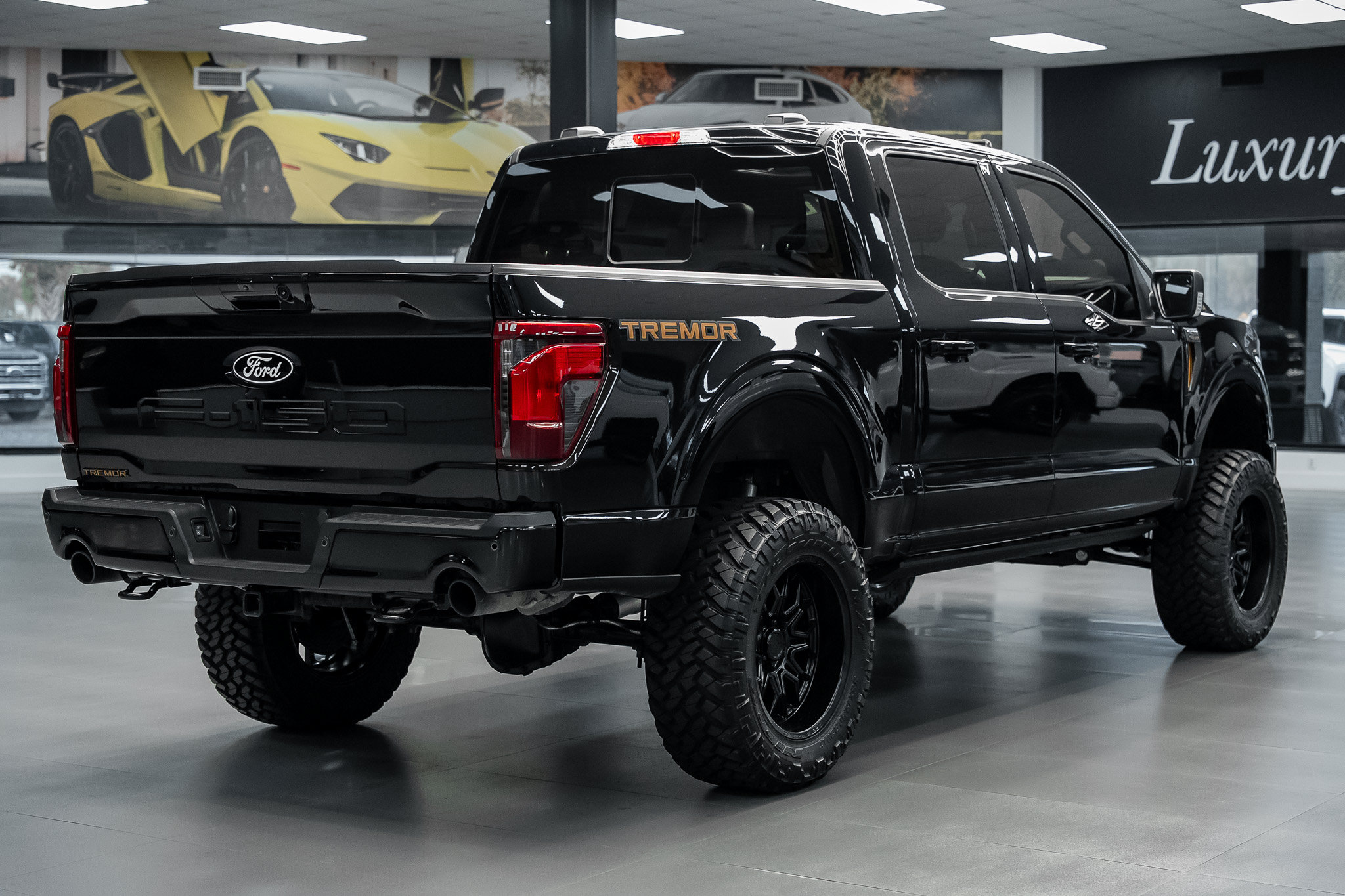 Used 2025 Ford F150 Tremor w/ Bed Utility Package AWD/4WD image 31