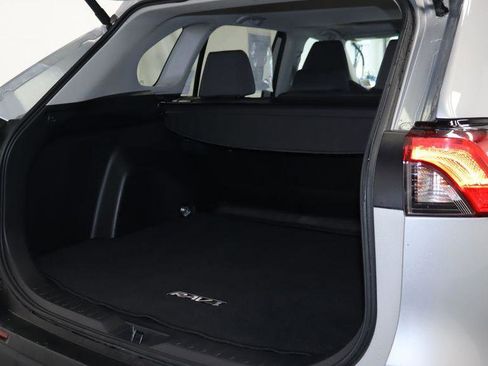 Used 2024 Toyota RAV4 XLE w/ Convenience Package AWD/4WD image 26