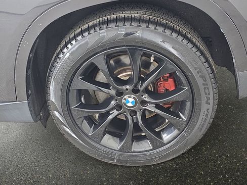Used 2015 BMW X5 xDrive50i image 38