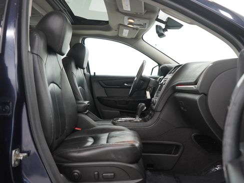 Used 2016 GMC Acadia SLT w/ Open Road Package image 10