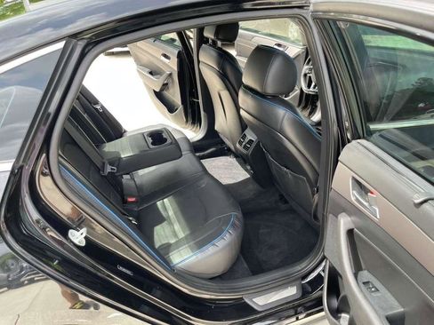 Used 2018 Hyundai Sonata Limited FWD image 14