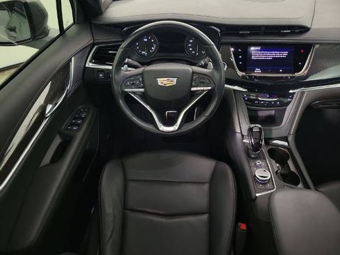 Used 2024 Cadillac XT6 Sport w/ Technology Package AWD/4WD image 16
