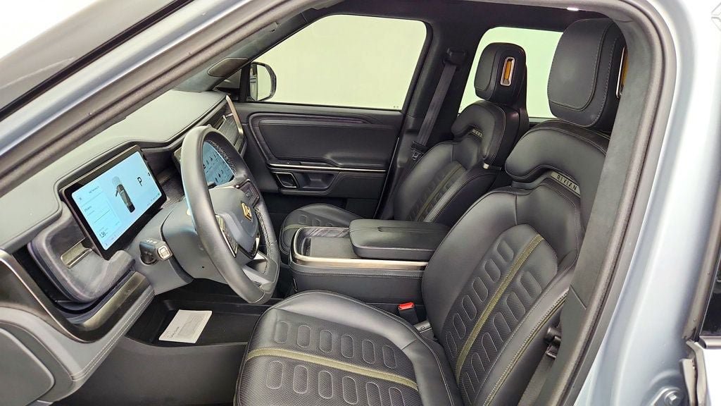 Used 2023 Rivian R1S Adventure Quad AWD/4WD image 20