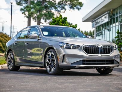 New 2026 BMW 530i w/ Premium Package