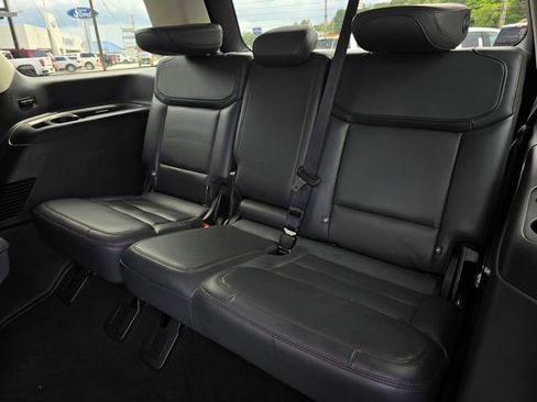 Used 2025 Ford Expedition Active AWD/4WD image 32