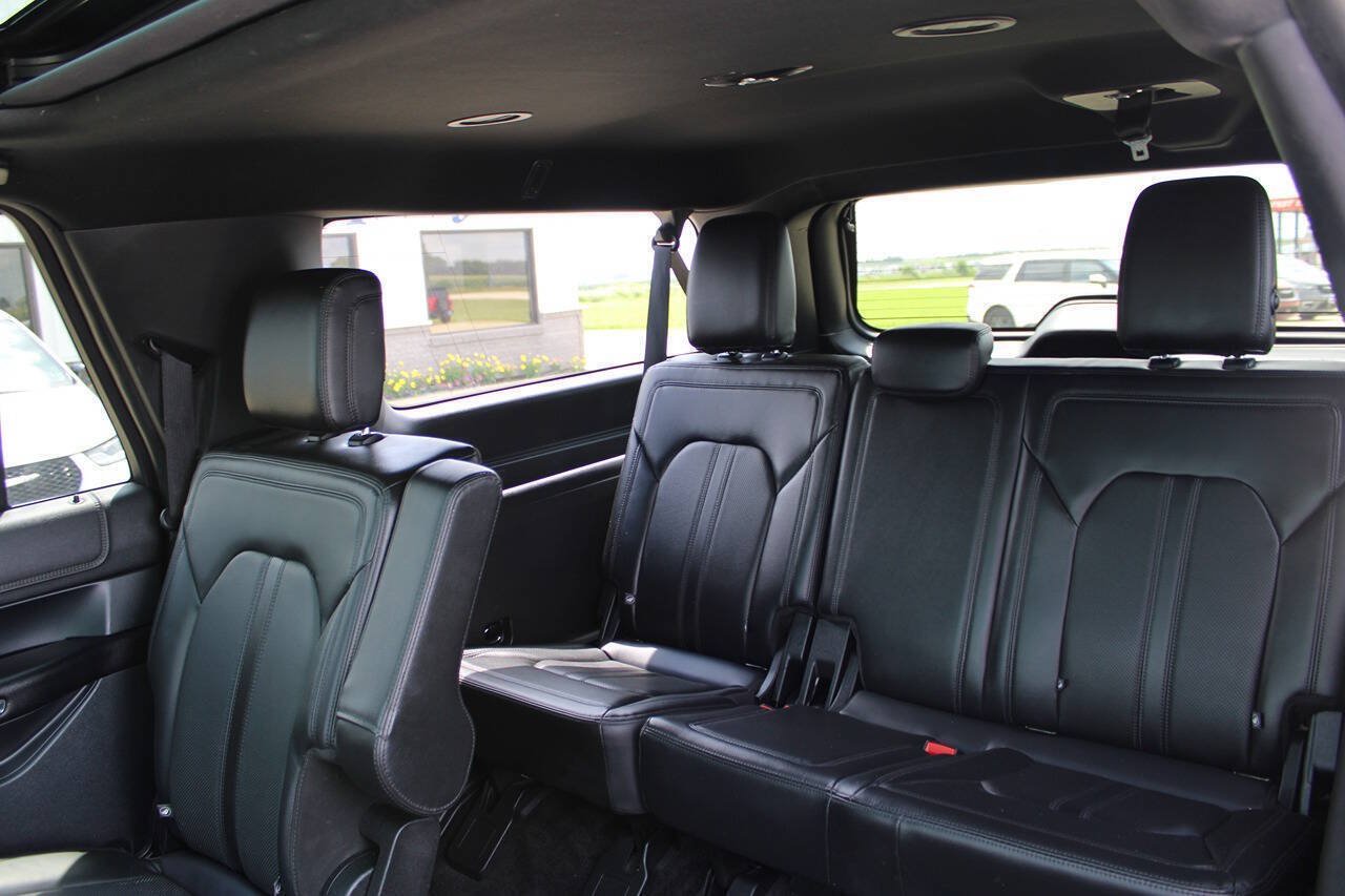 Used 2018 Ford Expedition Max Limited w/ Equipment Group 302A AWD/4WD image 11