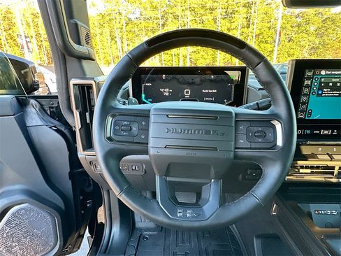New 2025 GMC Hummer EV 3X image 18