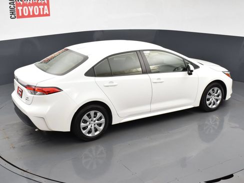 Used 2025 Toyota Corolla LE FWD image 19