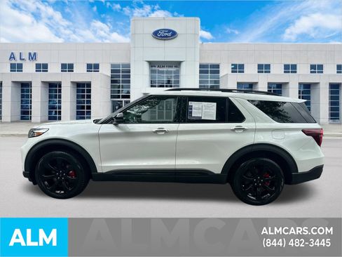 Used 2023 Ford Explorer ST w/ Equipment Group 401A AWD/4WD image 9