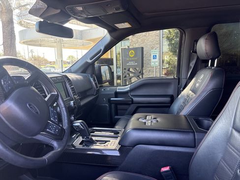 Used 2018 Ford F150 Lariat w/ Equipment Group 502A Luxury image 5