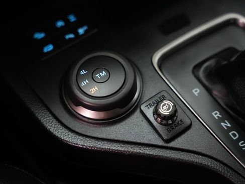 Used 2021 Ford Ranger Lariat w/ Tremor Off-Road Package image 31