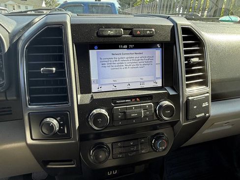 Used 2019 Ford F150 XLT w/ Equipment Group 302A Luxury image 7