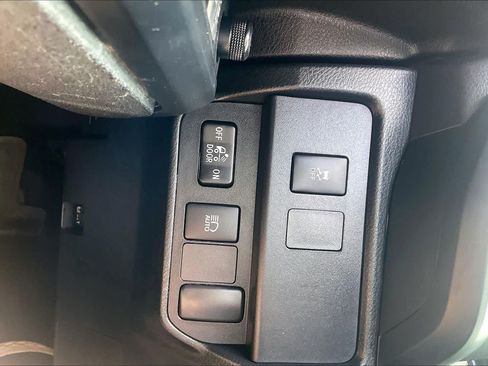 Used 2021 Toyota Tacoma SR w/ SR Convenience Package RWD image 33