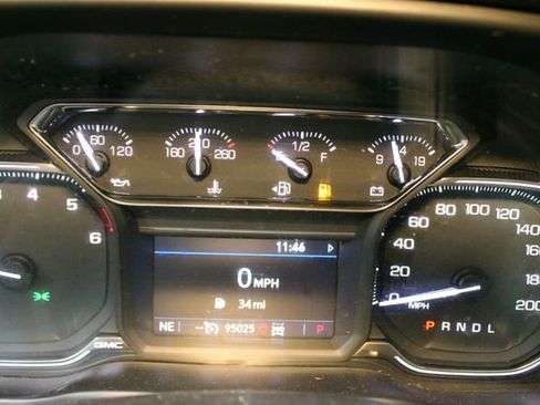 Used 2021 GMC Sierra 1500 SLE w/ X31 Off-Road Package AWD/4WD image 23