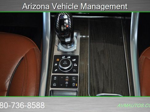 Used 2016 Land Rover Range Rover Sport Supercharged AWD/4WD image 30