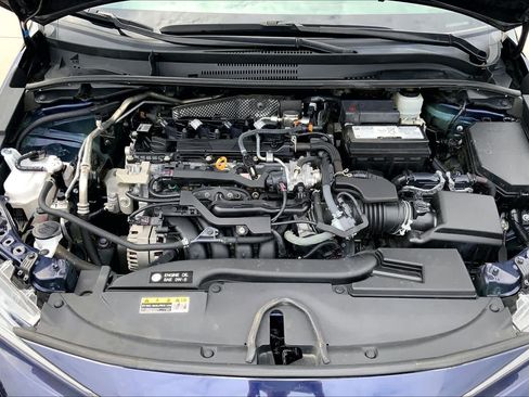 Used 2024 Toyota Corolla LE FWD image 29