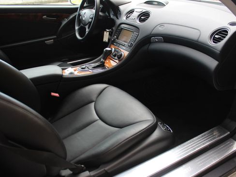 Used 2007 Mercedes-Benz SL 550 SL 550 Roadster 2D image 13