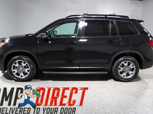 Used 2023 Honda Passport TrailSport image 10