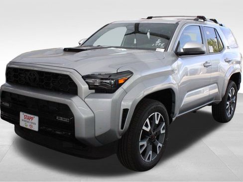New 2026 Toyota 4Runner TRD Sport AWD/4WD image 9