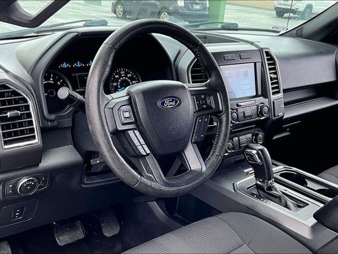 Used 2016 Ford F150 XLT w/ Equipment Group 302A Luxury image 13