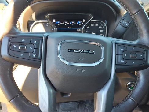 Used 2020 GMC Sierra 2500 Denali w/ Denali Ultimate Package image 25