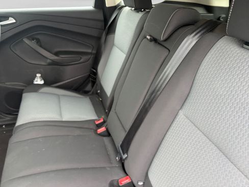 Used 2018 Ford Escape SE w/ SE Sync 3 Package FWD image 13