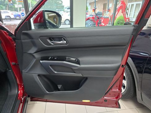 Used 2022 Nissan Pathfinder SL w/ SL Premium Package image 23