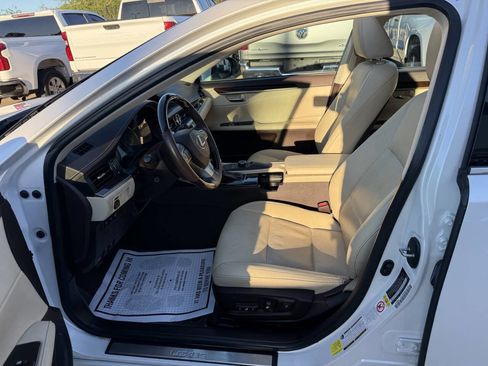 Used 2018 Lexus ES 350 w/ Premier Package FWD image 7