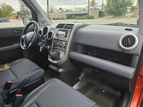 Used 2004 Honda Element EX image 25