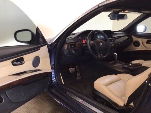 Used 2012 BMW 335i Convertible RWD image 10