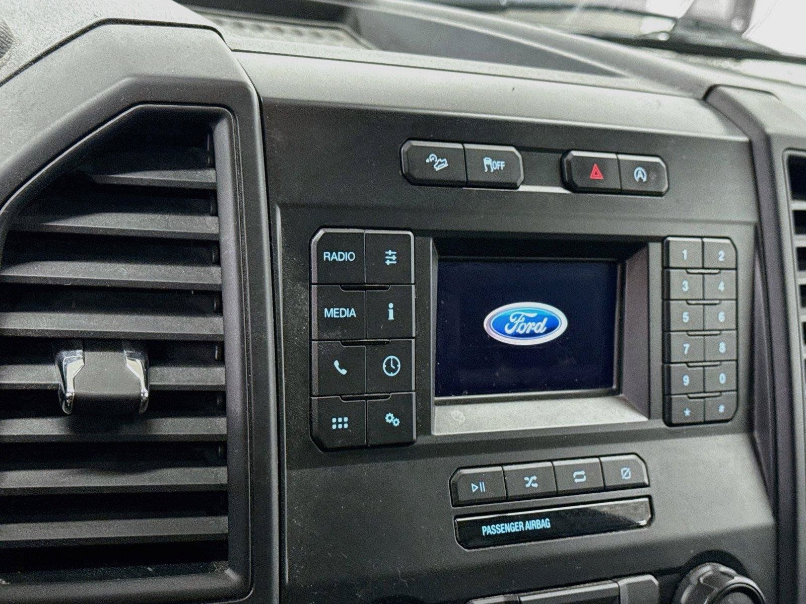 Used 2018 Ford F150 XL w/ Equipment Group 101A Mid AWD/4WD image 4