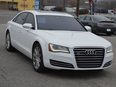 Used 2011 Audi A8 L 4.2 image 2