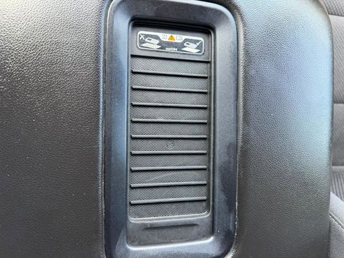 Used 2017 Chevrolet Silverado 1500 LT w/ Midnight Edition image 40