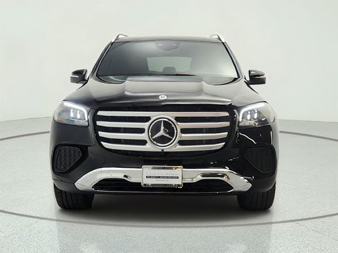 Certified 2026 Mercedes-Benz GLS 450 4MATIC image 2