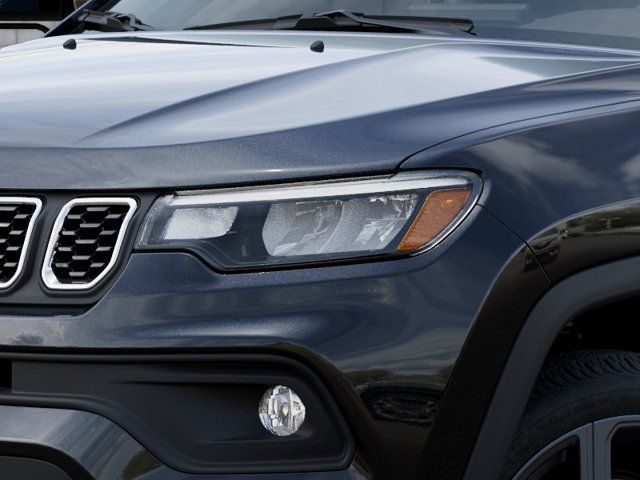 New 2026 Jeep Compass Latitude AWD/4WD image 10