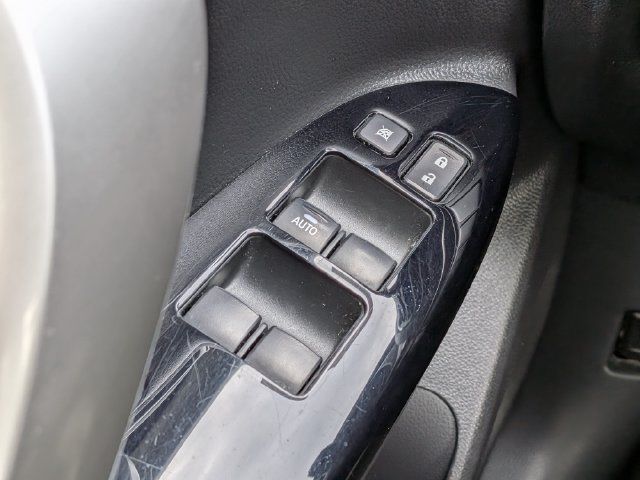 Used 2024 Mitsubishi Eclipse Cross LE AWD/4WD image 24