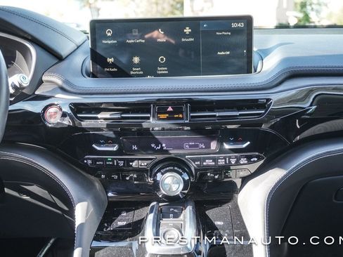 Used 2023 Acura MDX Advance image 33