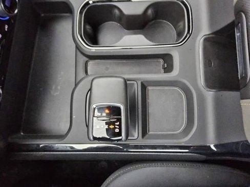 Used 2025 Chevrolet Silverado 1500 ZR2 image 14