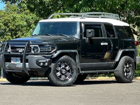 Used 2007 Toyota FJ Cruiser 4WD image 1