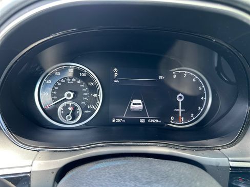 Used 2022 Genesis GV70 2.5T w/ Select Package AWD/4WD image 35