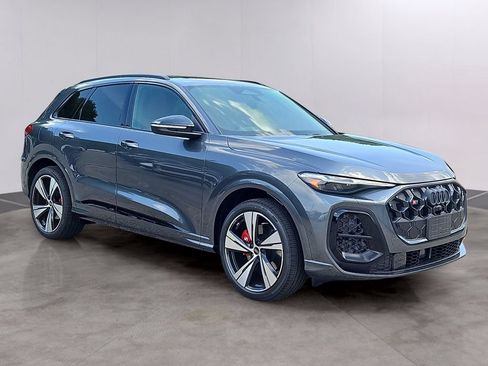 New 2026 Audi SQ5 Premium Plus AWD/4WD image 2