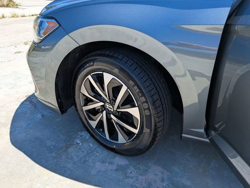 Used 2024 Volkswagen Jetta S FWD image 33