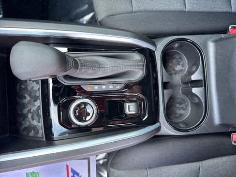 New 2026 Chevrolet Colorado W/T w/ WT Custom Package AWD/4WD image 28