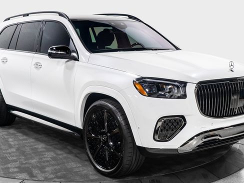 Used 2026 Mercedes-Benz Maybach GLS 600 4MATIC image 13