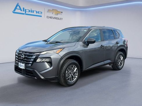 Used 2024 Nissan Rogue S AWD/4WD image 1